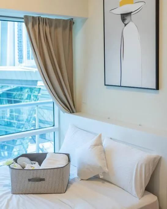 Breathtaking Lake View In Jlt Metro Cluster Apartment Dubai