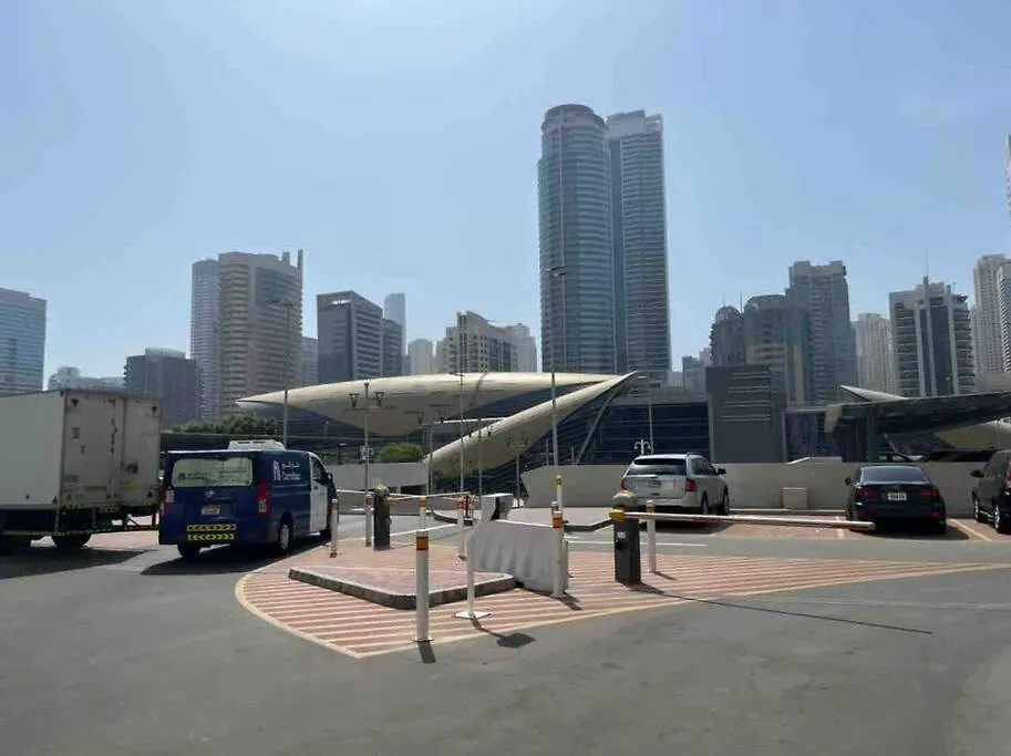Breathtaking Lake View In Jlt Metro Cluster location
